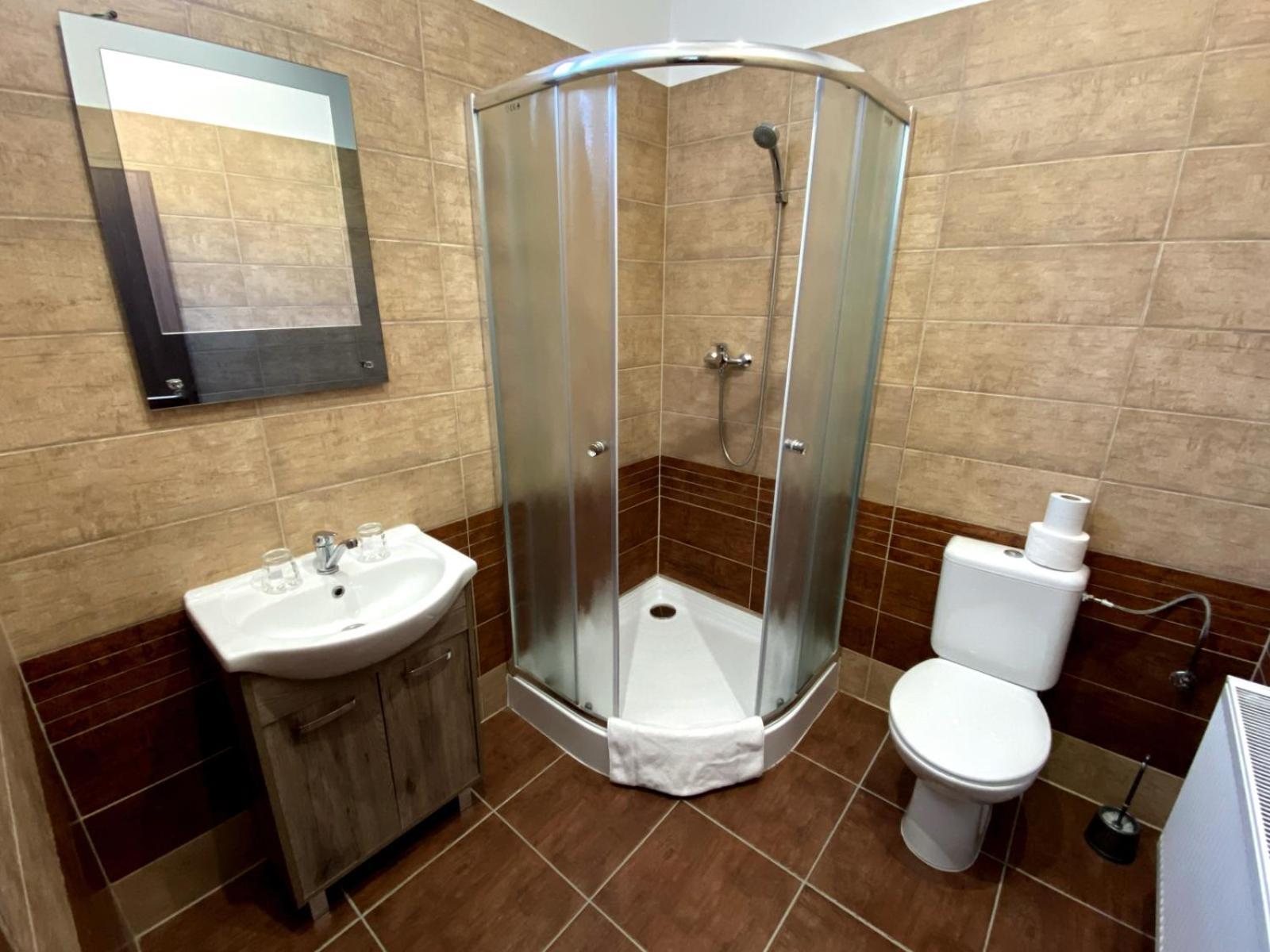 טפליצה Saraya Wellness & Penzion מראה חיצוני תמונה